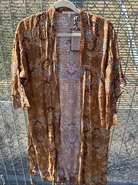 NWT Novella Royale Robe M/L